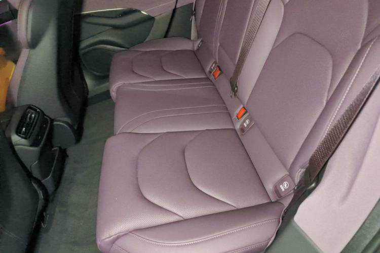 Used Xiaomi Auto SU7 2024 Rear-Drive Ultra-Long Range Advanced Pro-Level Intelligent Driving Version