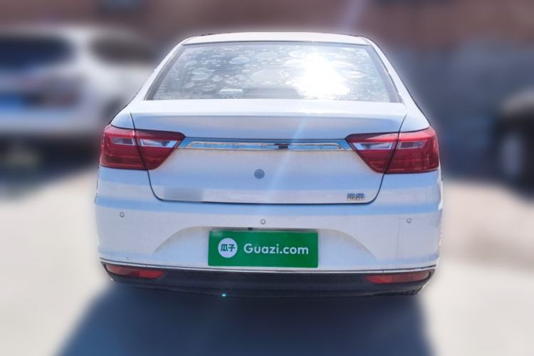 Used Geely Auto Vision 2019 Upgraded Model 1.5L Manual Luxury Version China VI Standard