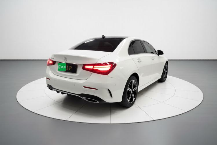 Used Mercedes-Benz A-Class 2025 A 200 L Fashion Model Rear Right 45 Deg