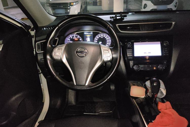 Used Nissan X-Trail 2014 2.0L CVT Smart Edition 2WD