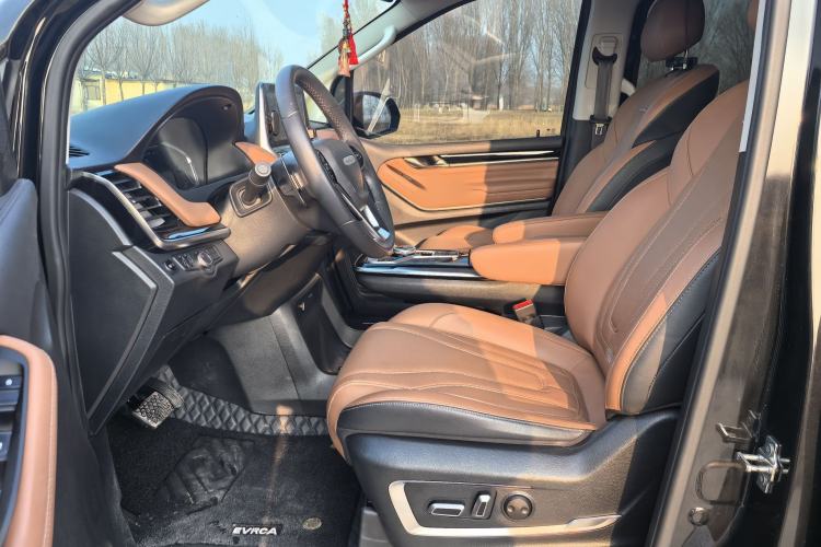 Used SAIC MAXUS G20 2021 PLUS 2.0T Gasoline Automatic Luxury Edition
