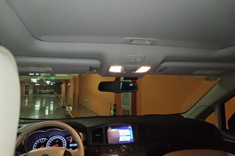 Used Nissan Quest 2015 3.5L SL Headliner