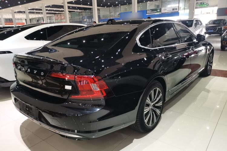 Used Volvo S90 New Energy 2021 T8 eDrive Hybrid Zhiyi Luxury Edition