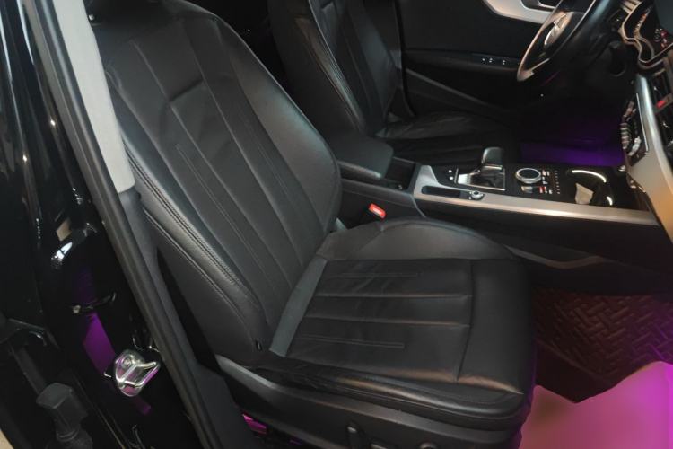 Used Audi A4L 2019 40 TFSI Fashion Edition China VI Emission Standard