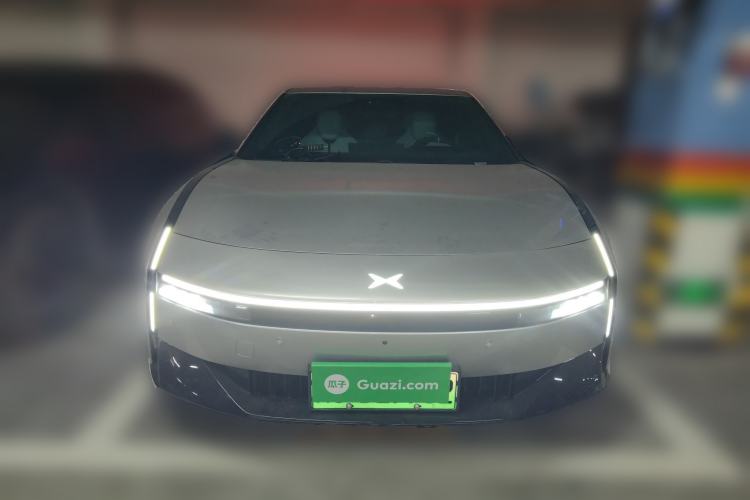 Used XPeng P7 2025 Model—750 All-Wheel-Drive High-Performance Ultra
