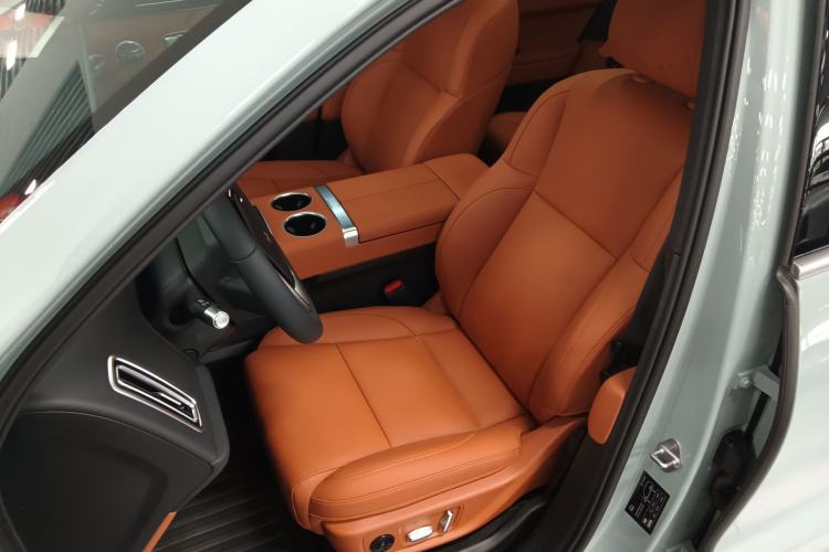 Used Li Auto L6 2025 Max Smart Refresh Edition Left Front Seat