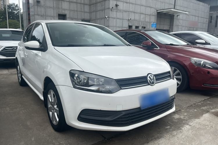 Used Volkswagen Polo 2014 1.4L Manual Fashion Edition