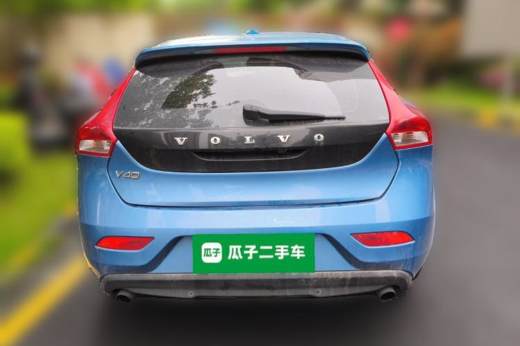 Used Volvo V40 2015 1.6T Zhiya Edition Rear