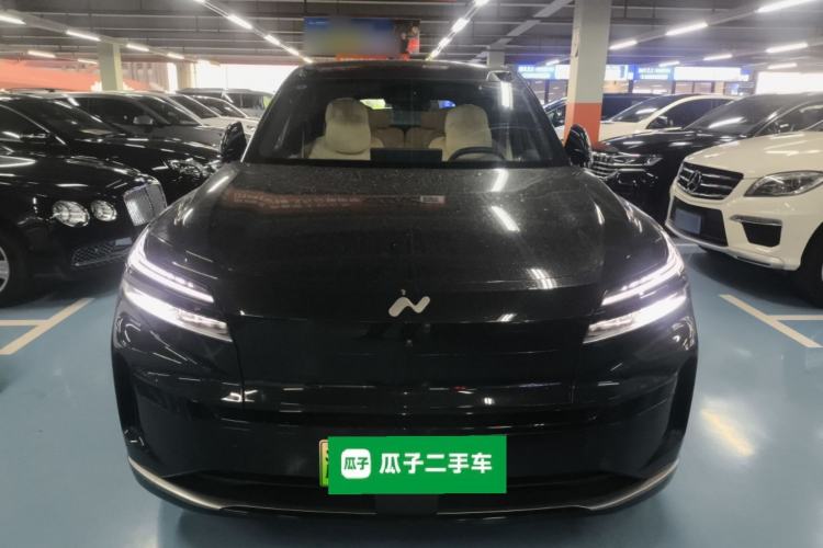 Used ONVO Luxeed L90 2025 Model—Ultra Six-Seater Version Front