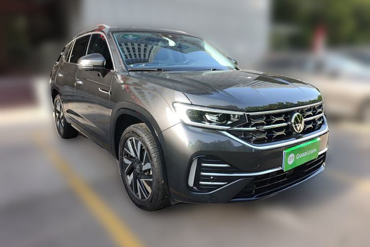 Used Volkswagen Tayron 2024 330TSI Two-Wheel Drive R-Line High-Energy Version
