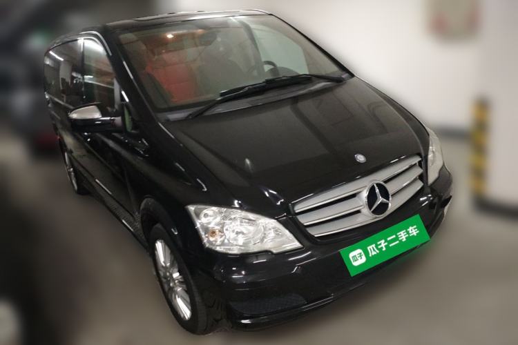 Used Mercedes-Benz Viano  Front Right 45 Deg