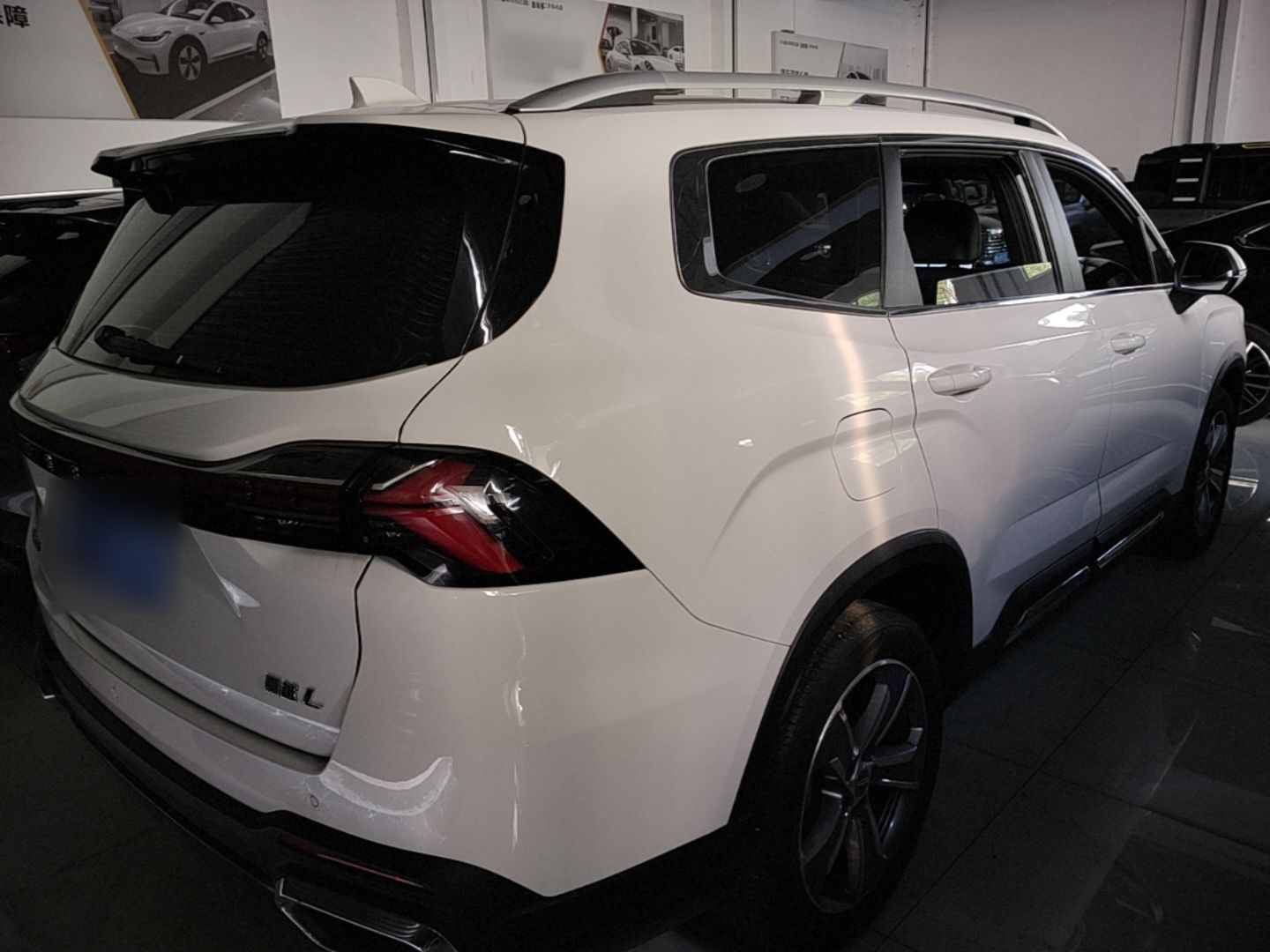 Geely Auto Haoyue L 2023 2.0T DCT Prestige Edition — снимка 6