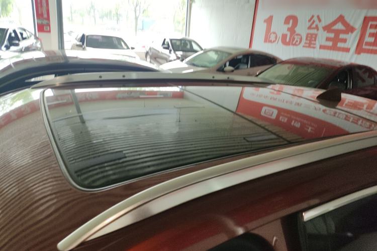 Used Cadillac XT4 2018 28T Two-Wheel Drive Leading Version Roof