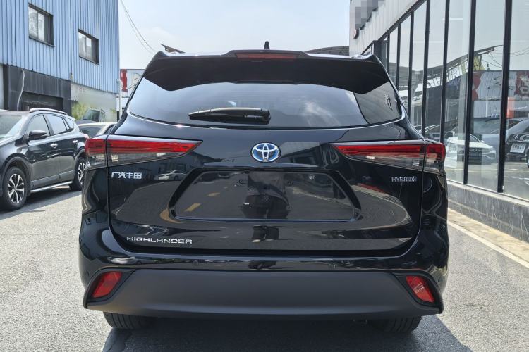 Used Toyota Highlander 2022 Dual-Engine 2.5L Two-Wheel Drive Elite Edition 5 Seats