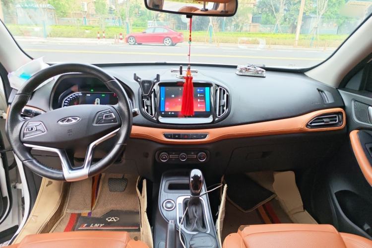 Used Chery Tiggo 7 2016 2.0L CVT Shining Edition
