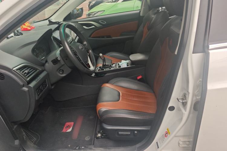 Used BYD Qin New Energy 2015 1.5T Dual-Crown Flagship Plus Edition Left Front Seat