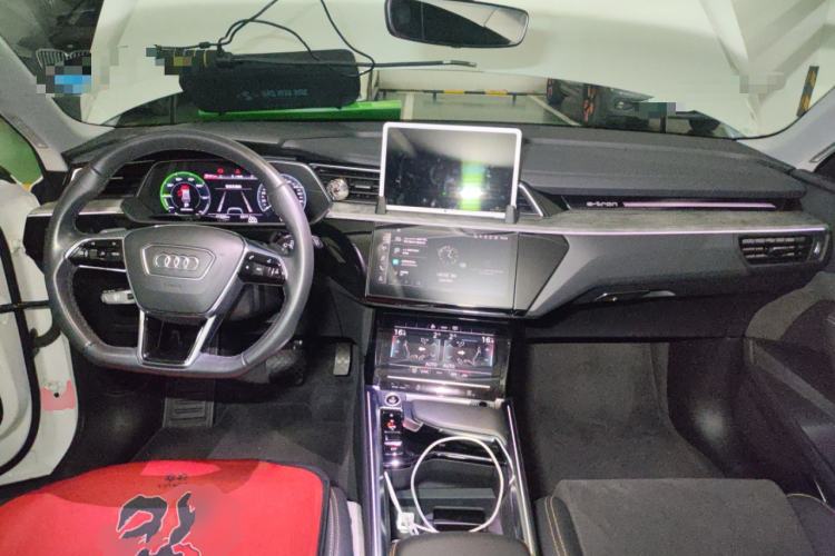 Used Audi e-tron 2021 50 quattro Prestige Edition
