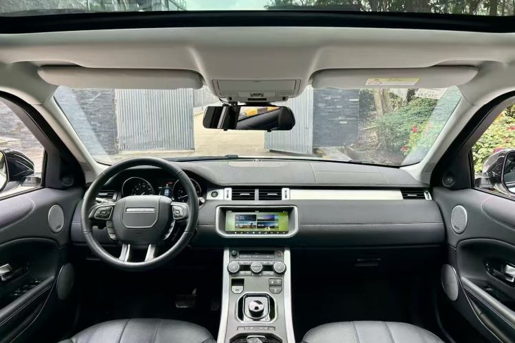 Used Land Rover Range Rover Evoque 2017 2.0T SE PLUS Smart Enjoyment Edition