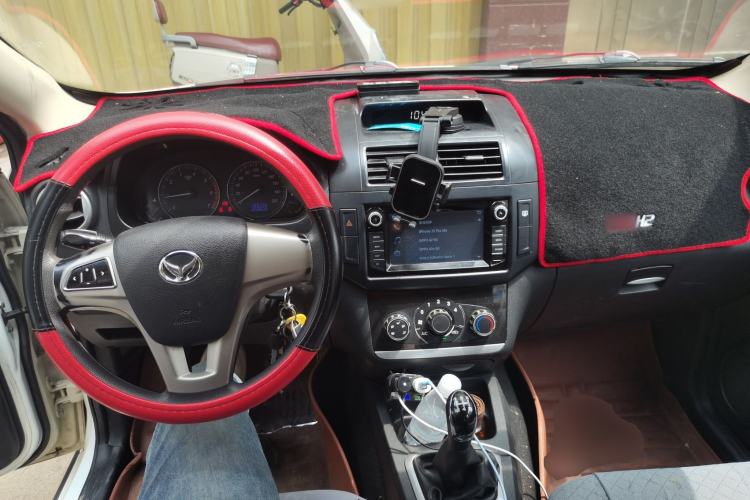 Used HYOSOW H2 2016 H2E 1.5L Elite Model BJ415B Center Console