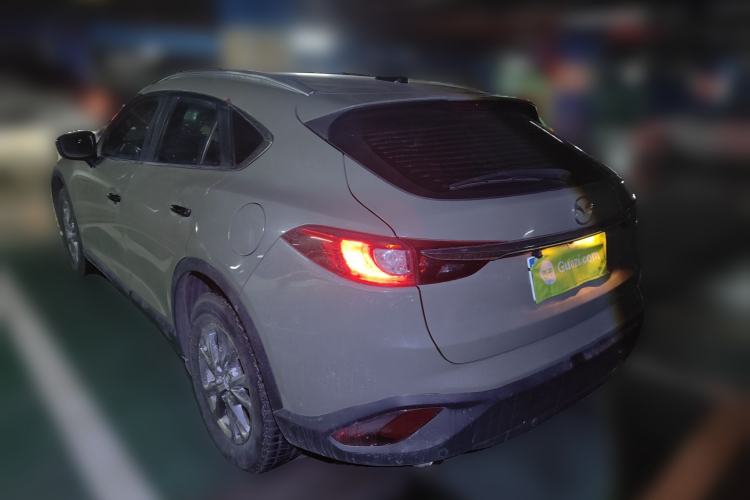 Used Mazda CX-4 2018 2.0L Automatic Two-Wheel Drive Blue Sky Premium Upgrade Version China V Standard
