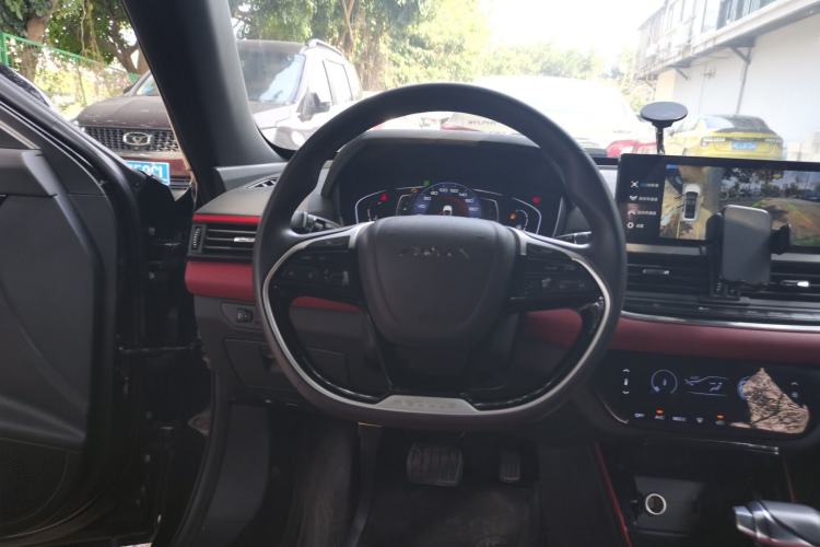 Used Dongfeng Aeolus Yixuan 2021 230T Automatic Hunter Edition
