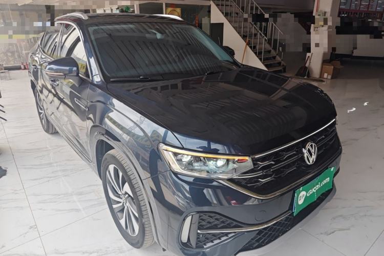 Used Volkswagen Tayron X 2023 330TSI Two-Wheel-Drive Prestige High-Energy Version Front Right 45 Deg