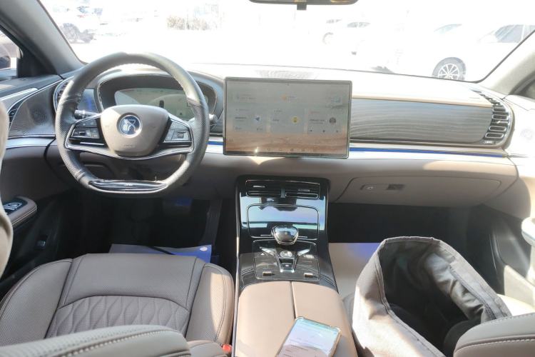 Used BYD Han 2022 EV Genesis Edition 715KM Front-Wheel-Drive Prestige Model