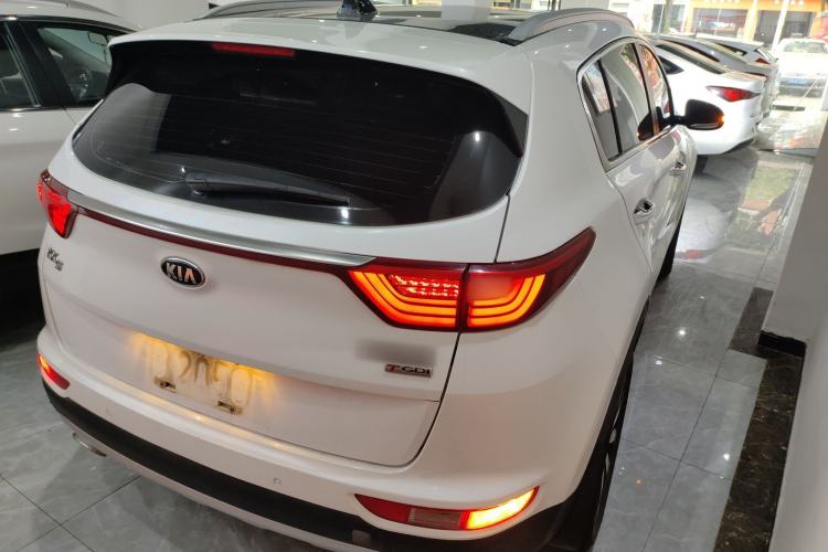 Used Kia KX5 2017 1.6T Automatic Two-Wheel Drive 15th Anniversary Special Edition DLX