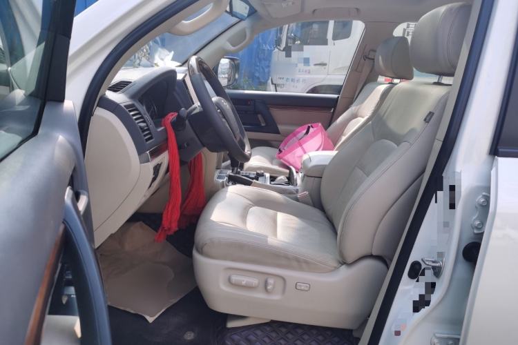 Used Toyota Land Cruiser 