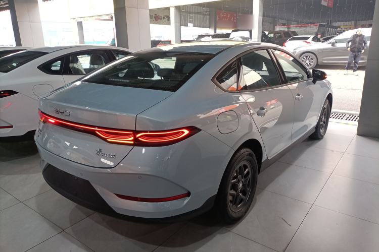 Used BYD Qin PLUS 2025 DM-i Smart Drive 55KM Leading Model