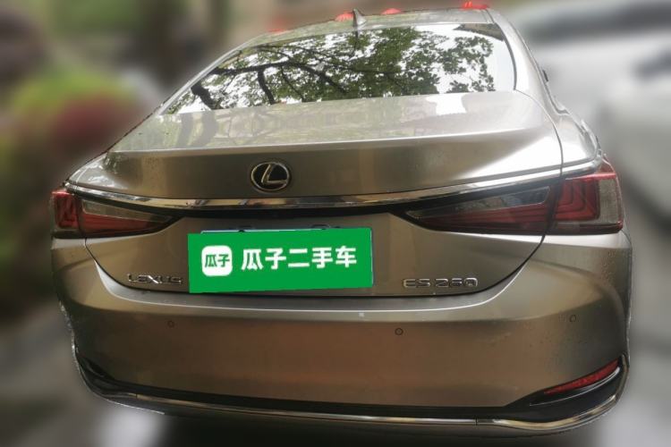 Used Lexus ES 2020 260 Excellence Edition