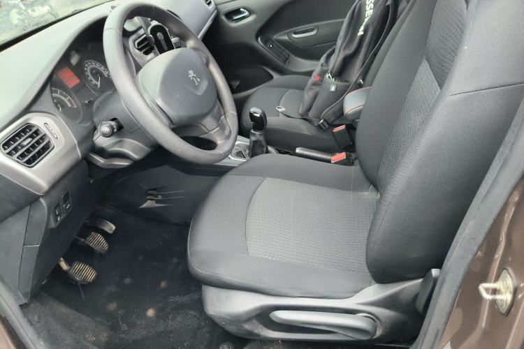 Used Peugeot 301 2014 1.6L Manual Comfort Edition
