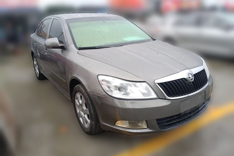 Used Skoda Octavia 2015 Classic Model 1.6L Manual Eado Version