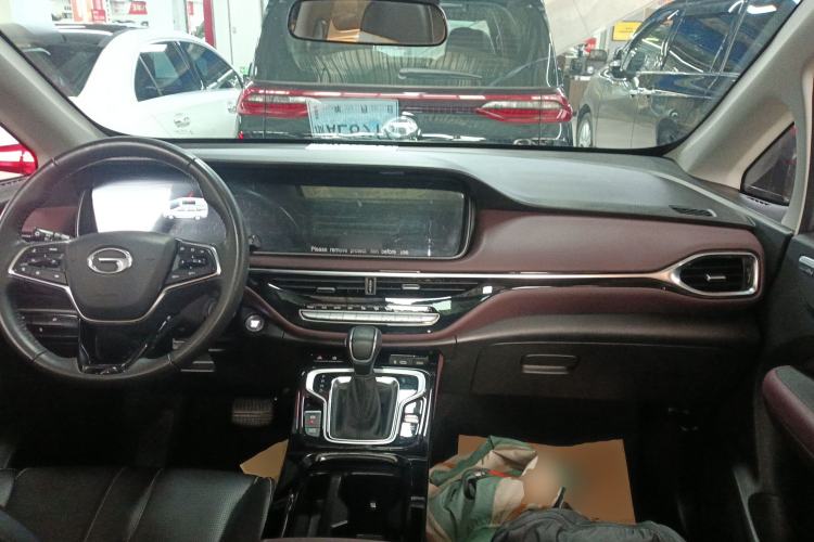 Used GAC Trumpchi M6 2023 PRO 270T DCT Luxury Edition
