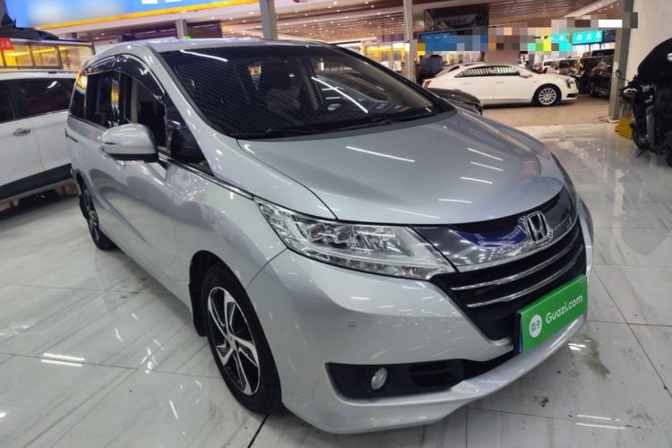 Used Honda Odyssey 2015 Updated Version 2.4L Smart Edition
