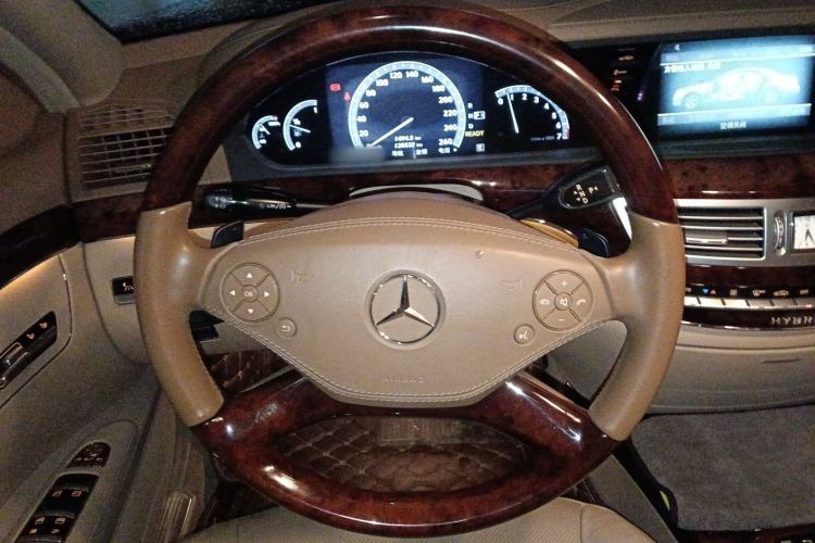 Used Mercedes-Benz S-Class 2010 S 400 L HYBRID
