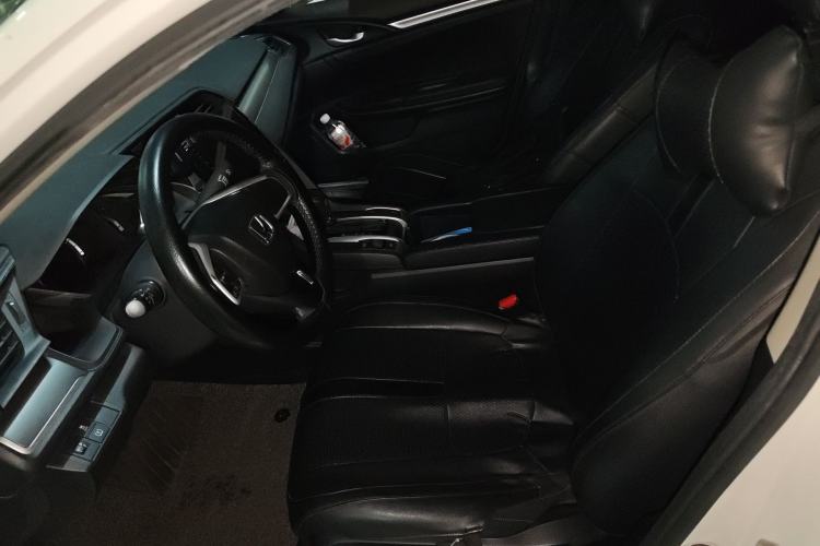 Used Honda Civic 2016 180TURBO CVT Comfort Version
