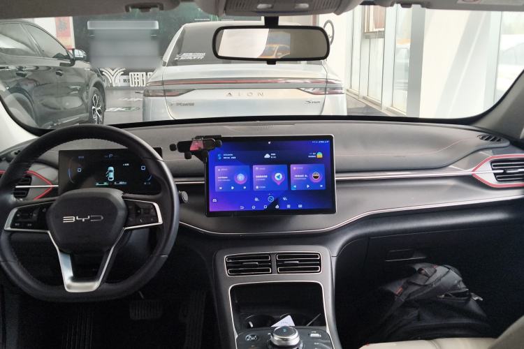 Used BYD Destroyer 05 2023 Champion Edition DM-i 55KM Luxury Model Center Console