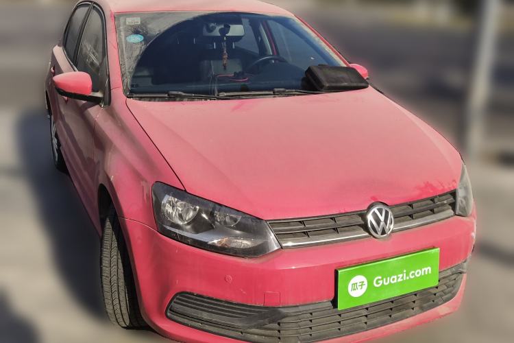 Used Volkswagen Polo 2016 1.4L Manual Fashion Model
