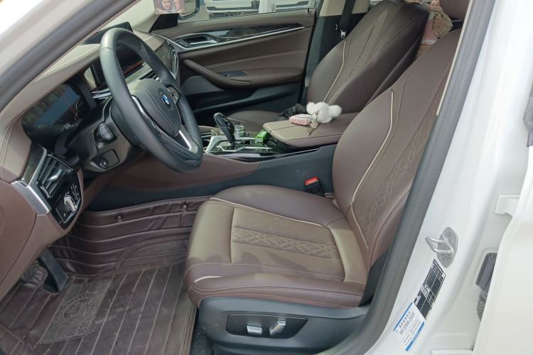 Used BMW 5 Series 2022 Second Facelift 525Li Luxury Package
