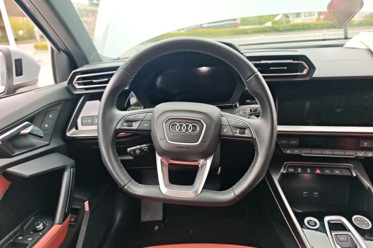 Used Audi A3 2025 A3L Limousine 35TFSI Prestige Edition + Luxury Selection Package Steering Wheel