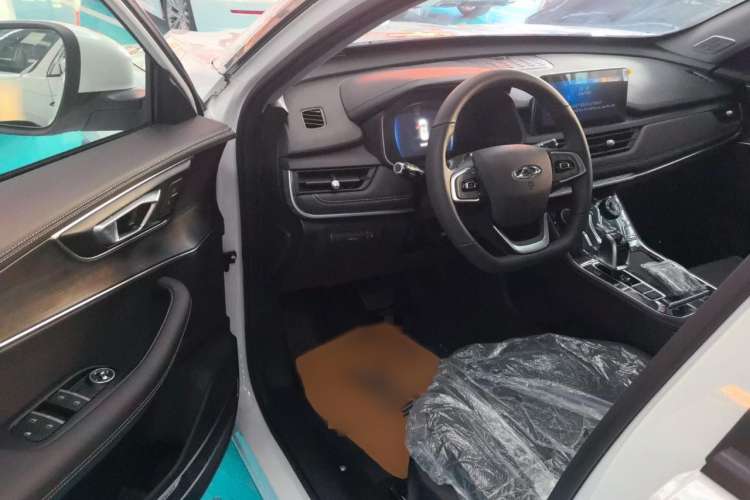 Used Chery Tiggo 8 2024 230TCI Automatic New Edition 5-Seater
