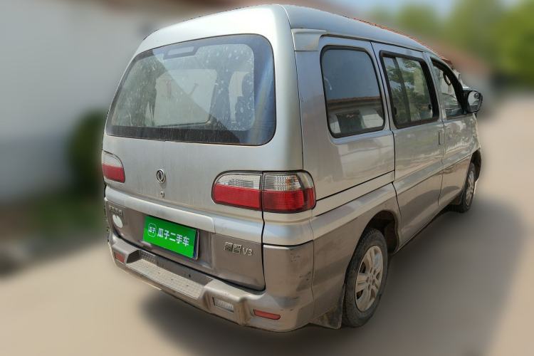 Used FORTHING Lingzhi 2013 V3 1.5L 7-Seater Standard Model II
