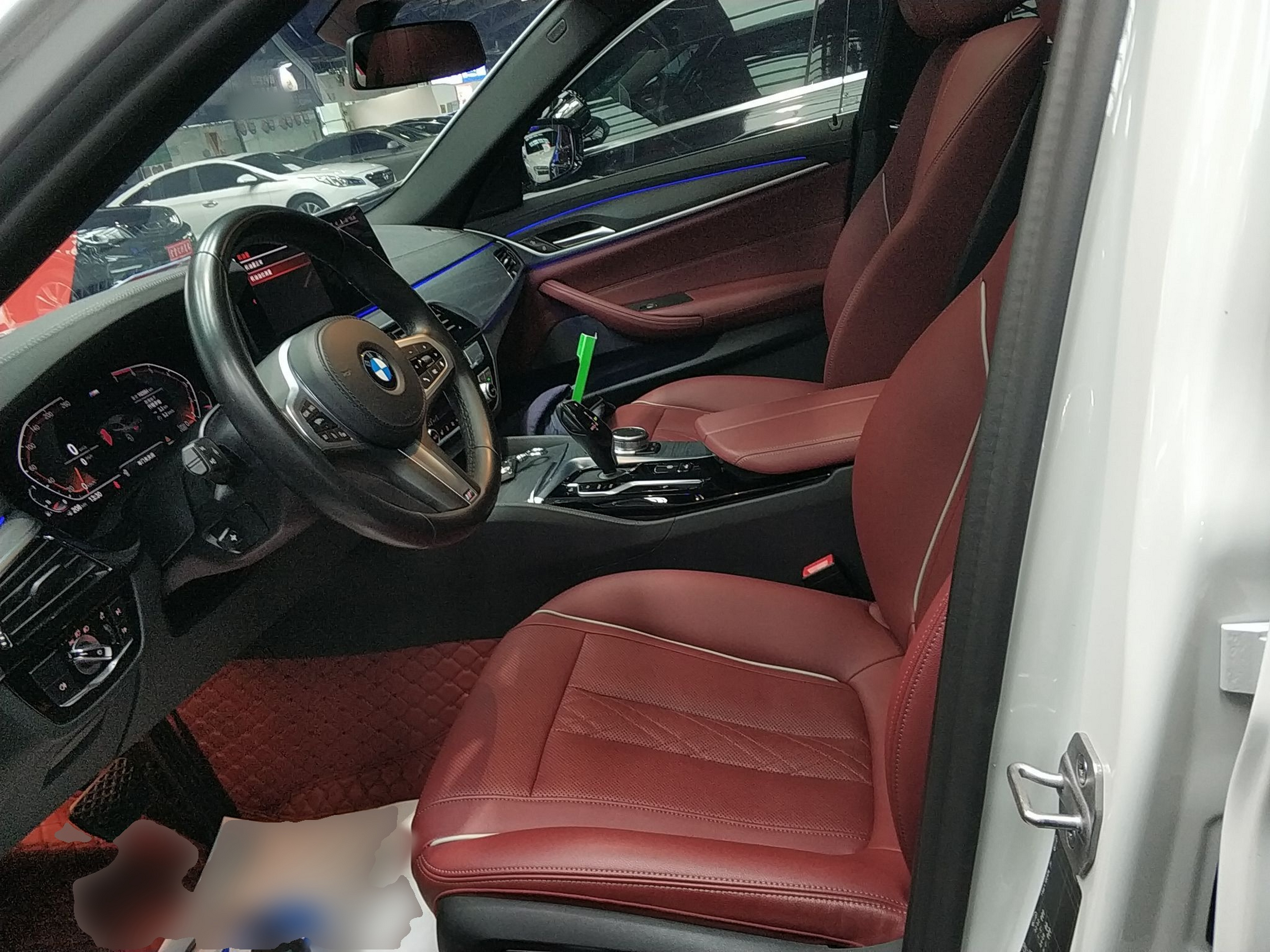 Avant de la voiture