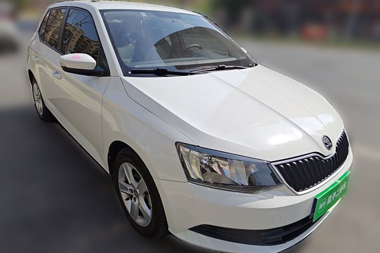 Used Skoda Fabia 2017 1.4L Automatic Car Enjoy Edition