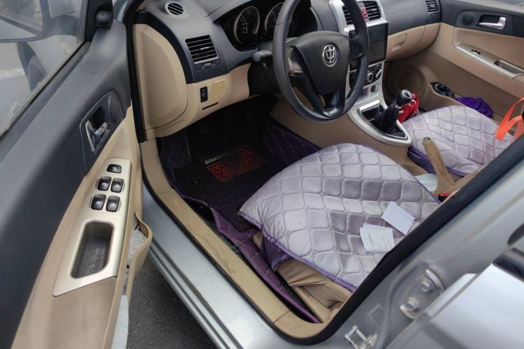 Used Brilliance H320 2012 1.5L Manual Comfort Edition
