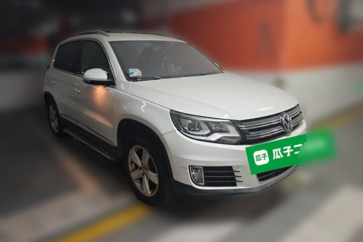 Used Volkswagen Tiguan 2013 1.8 TSI Automatic Two-Wheel Drive Comfort Edition Front Right 45 Deg