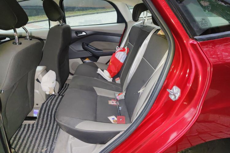 Used Ford Focus 2012 Sedan 1.6L Automatic Comfort Model