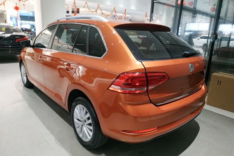 Used Volkswagen Santana 2018 Haval H9 1.5L Automatic Comfort Edition Exterior 2