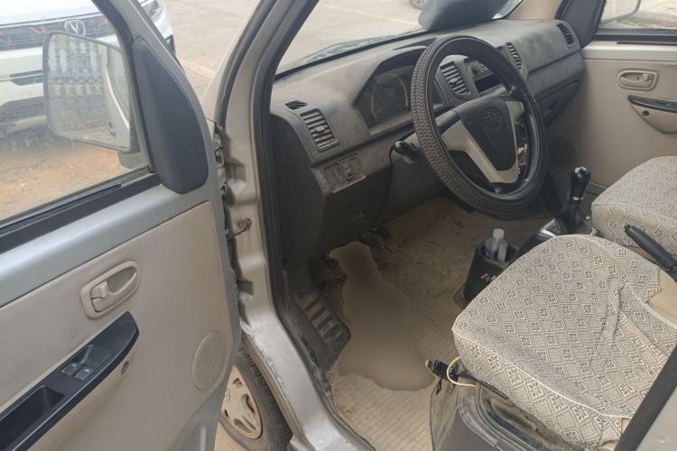 Used FAW Jiabao V75 2015 1.0L Standard Version DAM10AR